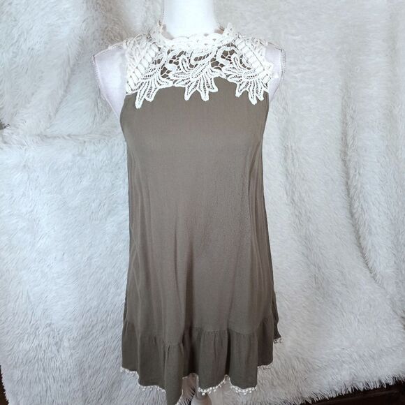 BOMBSHELLS ARMY GREEN &WHITE LACE DRESS SZ.S EUC - Picture 2 of 8